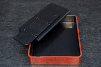 菊の花が美しく描かれた鎌倉彫の硯箱　DC8880