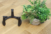 小振りながらも存在感ある五徳　DC8882