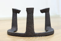 小振りながらも存在感ある五徳　DC8882