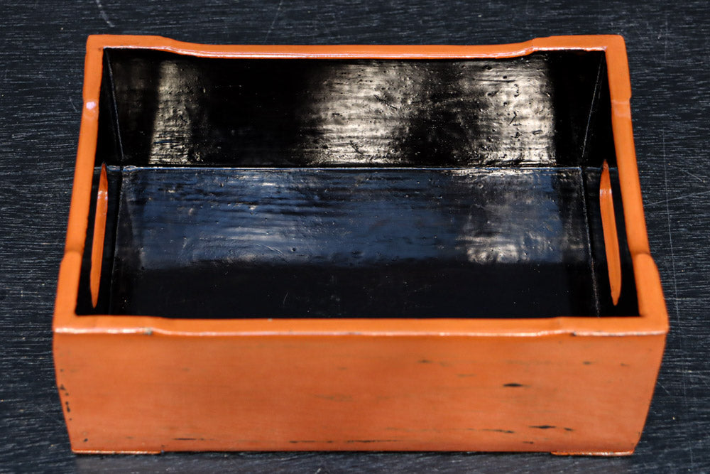 黒と朱のコントラストが映える根来塗のたばこ盆　DC8884　在庫10個