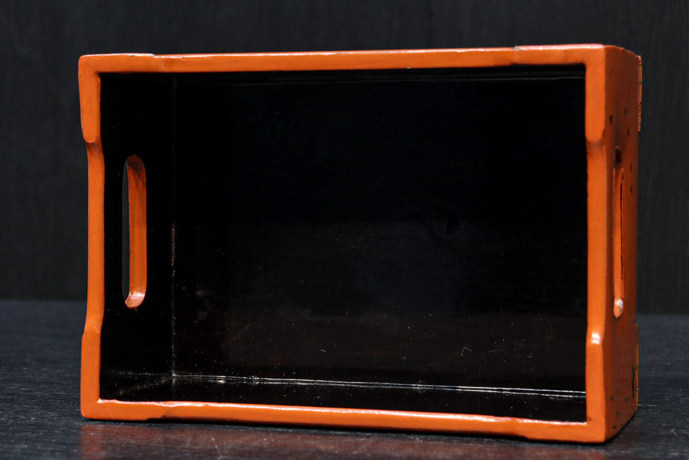 黒と朱のコントラストが映える根来塗のたばこ盆　DC8884　在庫10個