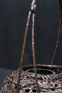 艶みある色彩で安定感ある花カゴ　DC8888　在庫1組