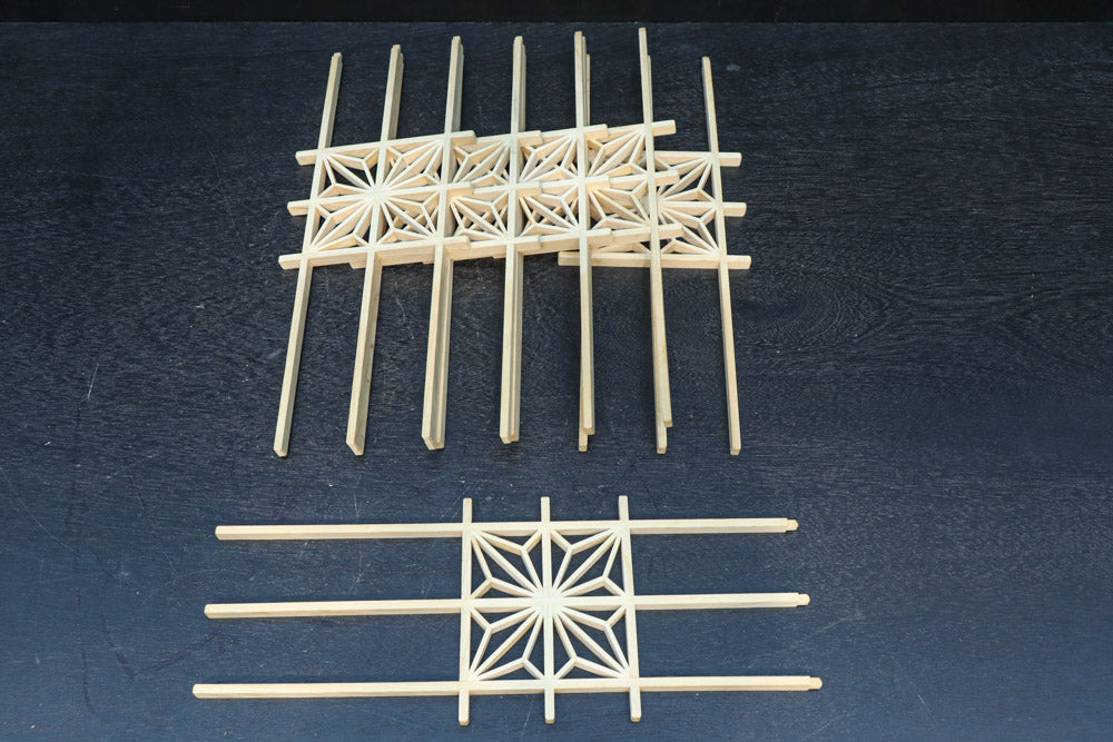 角麻組子を一つ組んだシンプル建具素材　DC8893　在庫48枚