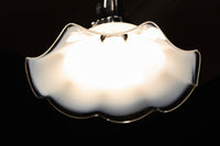 柔らかなフリルに透明の縁取りで上品な電笠　DC8897　