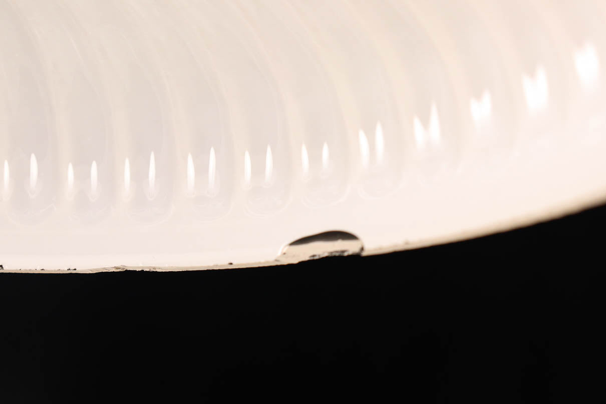 和の趣きあるプレスガラスの電笠　DC8899