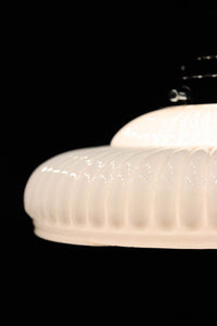 和の趣きあるプレスガラスの電笠　DC8899