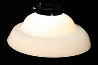 ふんわりと丸みを帯びた愛嬌のある電笠　DC8900