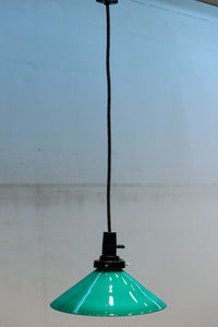 エメラルドグリーンで落ち着きあるレトロな電笠　DC8901