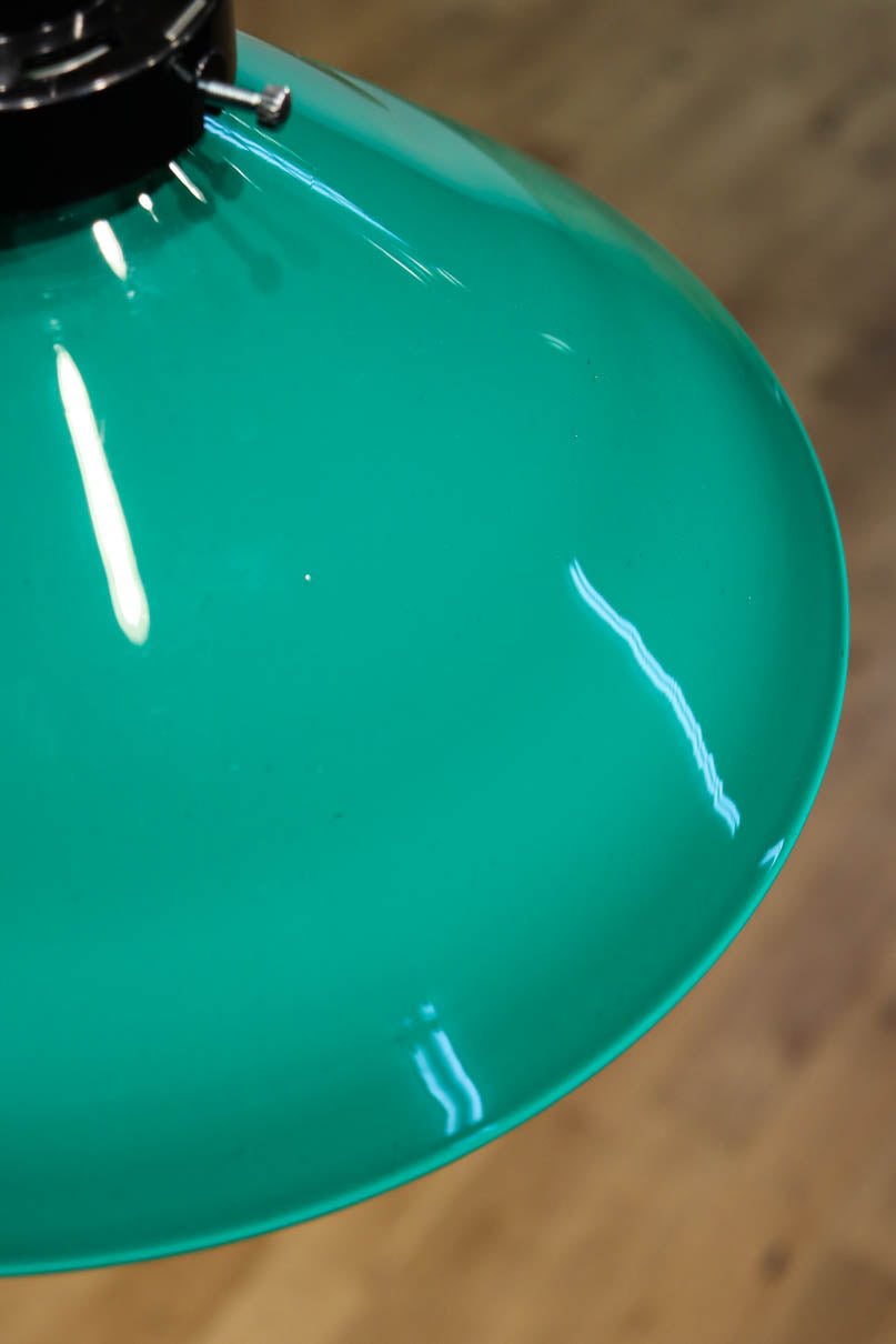 エメラルドグリーンで落ち着きあるレトロな電笠　DC8901