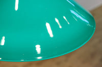 エメラルドグリーンで落ち着きあるレトロな電笠　DC8901