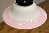 ピンクの縁取りで華やかな面持ちの電笠　DC8902