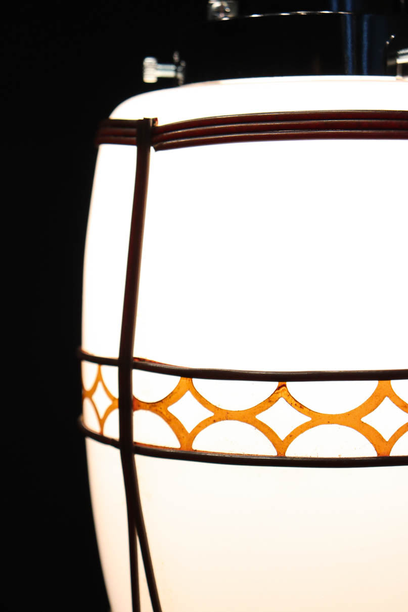 朱セルの和柄帯装飾でレトロな面持ちの電笠　DC8904