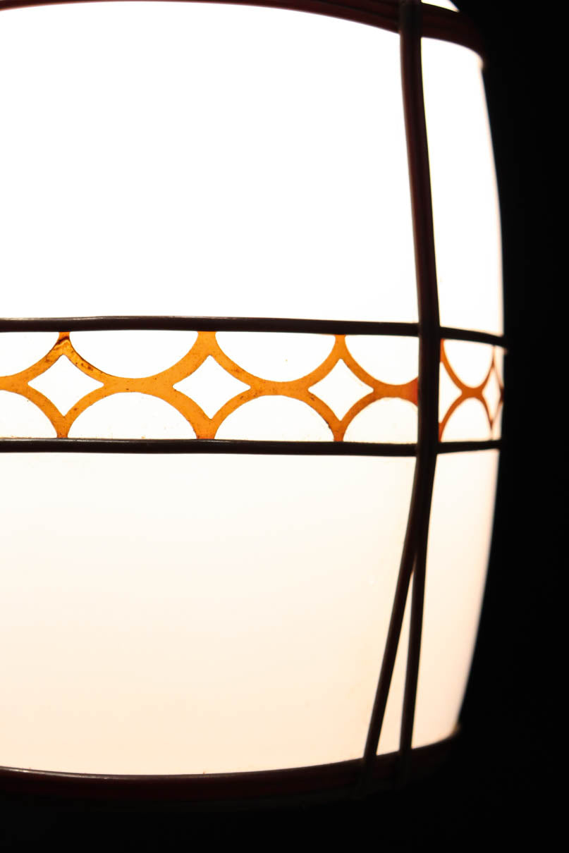 朱セルの和柄帯装飾でレトロな面持ちの電笠　DC8904