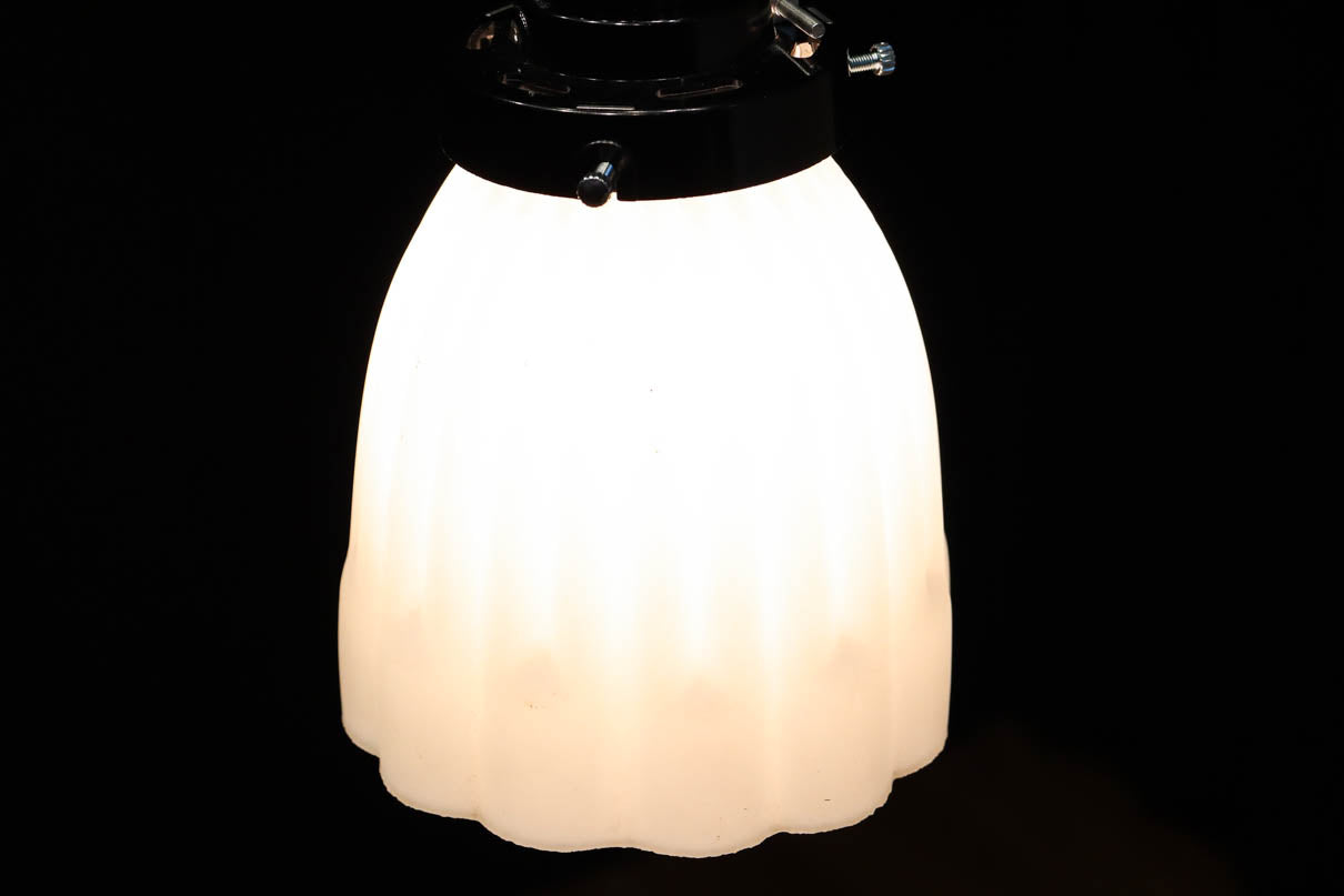 Pressed glass lampshade DC8905