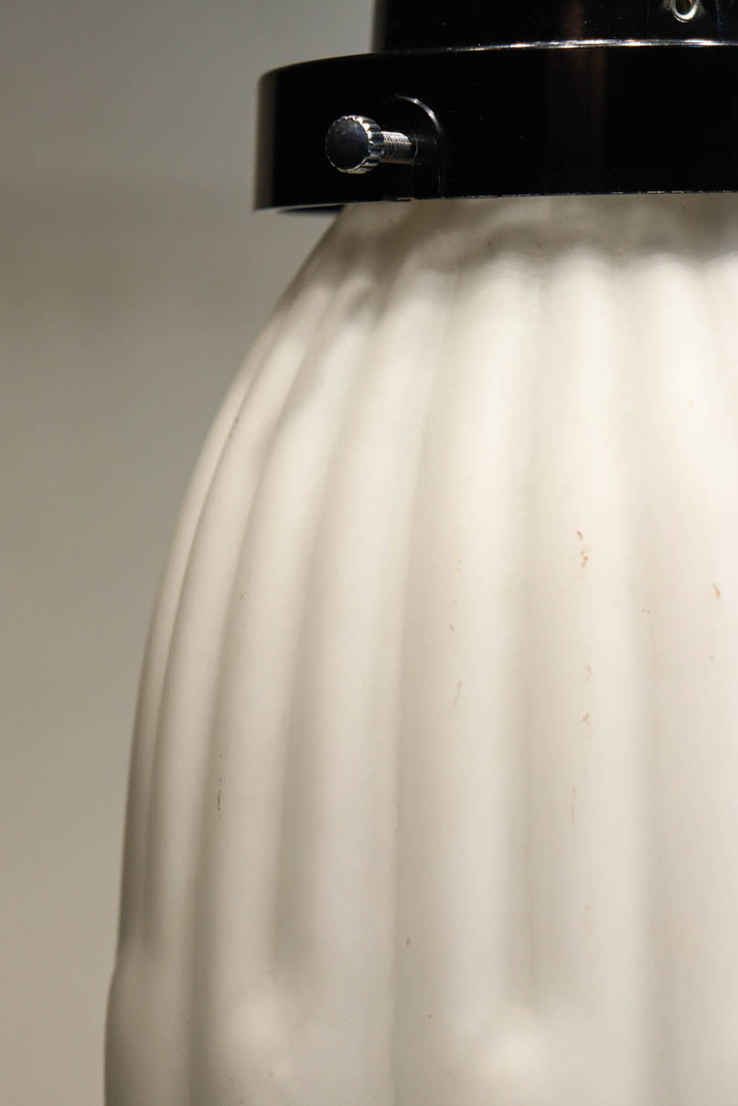 Pressed glass lampshade DC8905