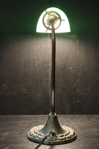 グリーン笠で和モダンな雰囲気ある電気スタンド　DC8906