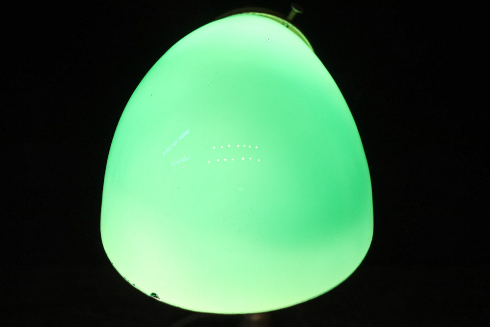 グリーン笠で和モダンな雰囲気ある電気スタンド　DC8906