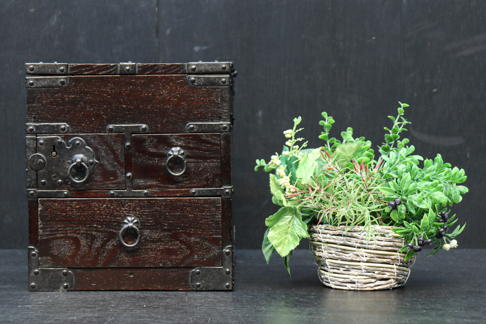 Antique tool box (Suzuri-bako) DC8911