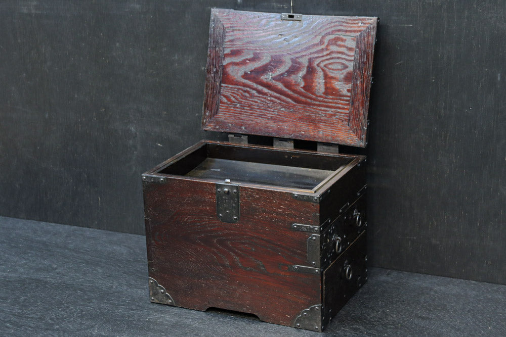 Antique tool box (Suzuri-bako) DC8911