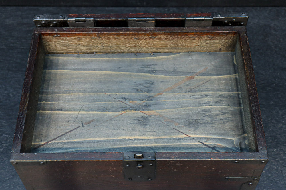 Antique tool box (Suzuri-bako) DC8911