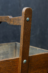 味わい深い風合いの持ち手付き炭入れ　DC8916