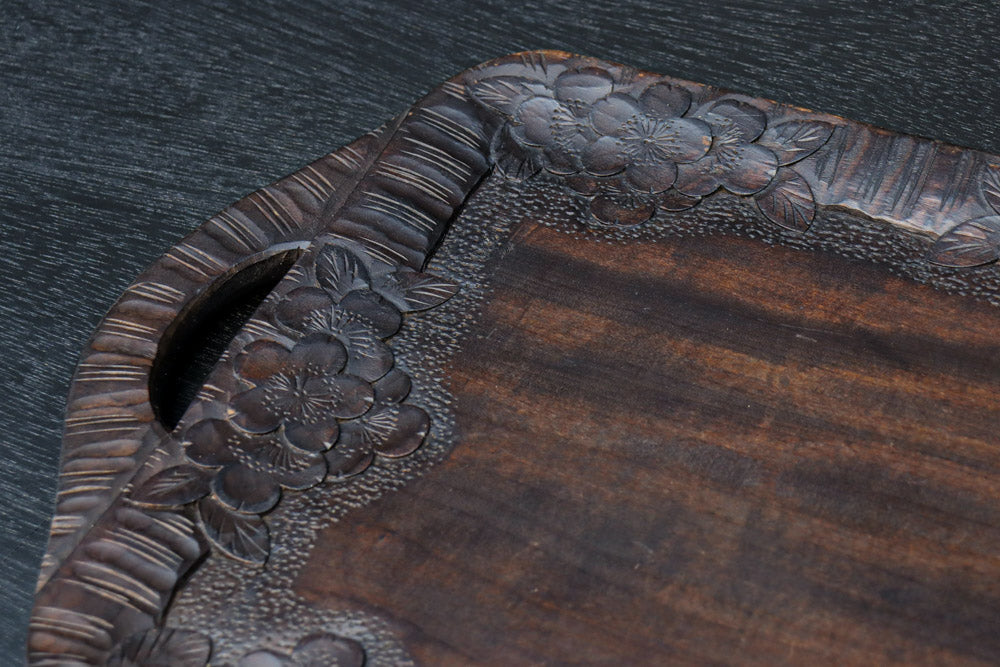 軽井沢彫の桜彫刻が華を添える角盆　DC8920