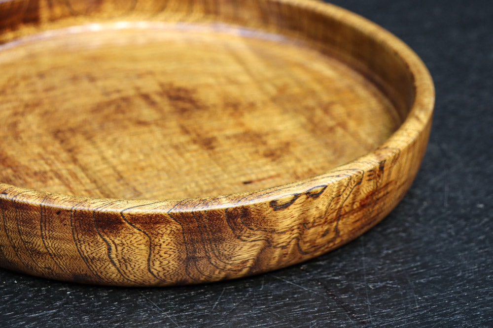 艶やかな質感と雄大な杢目が映える丸盆　DC8922ab　在庫(a:1 b:1)枚