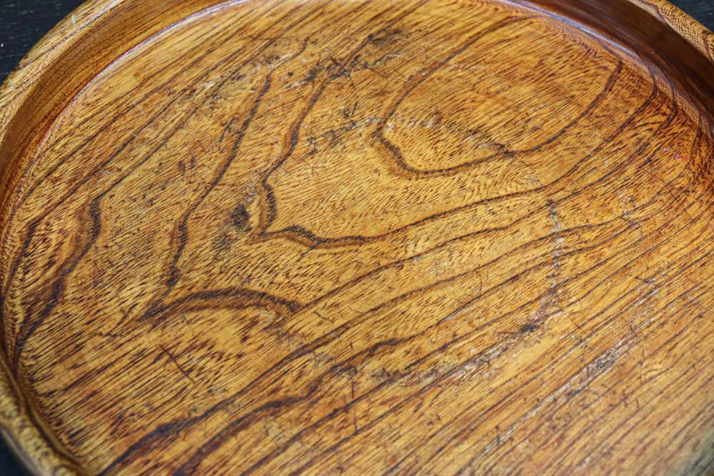 艶やかな質感と雄大な杢目が映える丸盆　DC8922ab　在庫(a:1 b:1)枚