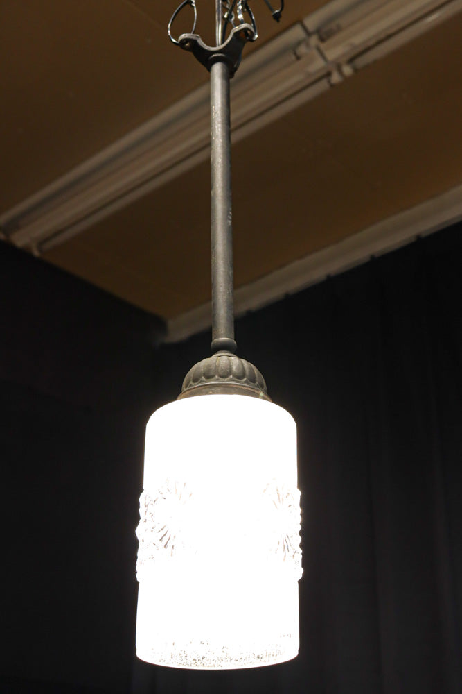 昭和レトロ!! 煌びやかなプレスガラス装飾が映える円柱型のブラケット　DC8937