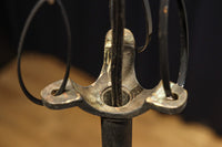 昭和レトロ!! 煌びやかなプレスガラス装飾が映える円柱型のブラケット　DC8937