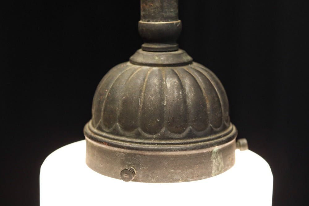 昭和レトロ!! 煌びやかなプレスガラス装飾が映える円柱型のブラケット　DC8937