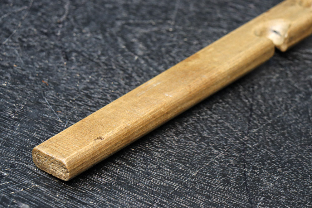 Antique tool DC8942a-e