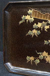 華やかな蒔絵で艶やかな光沢に包まれたお膳　DC8949