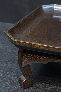 華やかな蒔絵で艶やかな光沢に包まれたお膳　DC8949