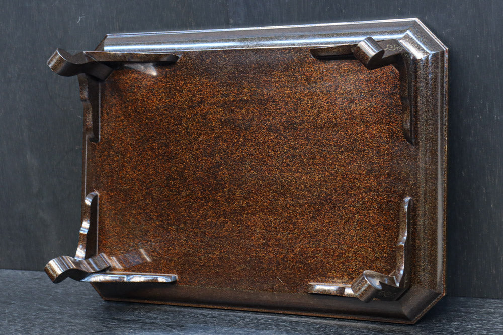 華やかな蒔絵で艶やかな光沢に包まれたお膳　DC8949