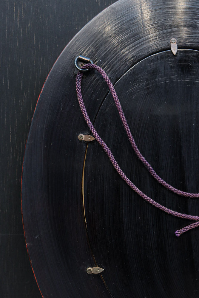 美しい花彫刻が華やかな鎌倉彫の壁掛け鏡　DC8956