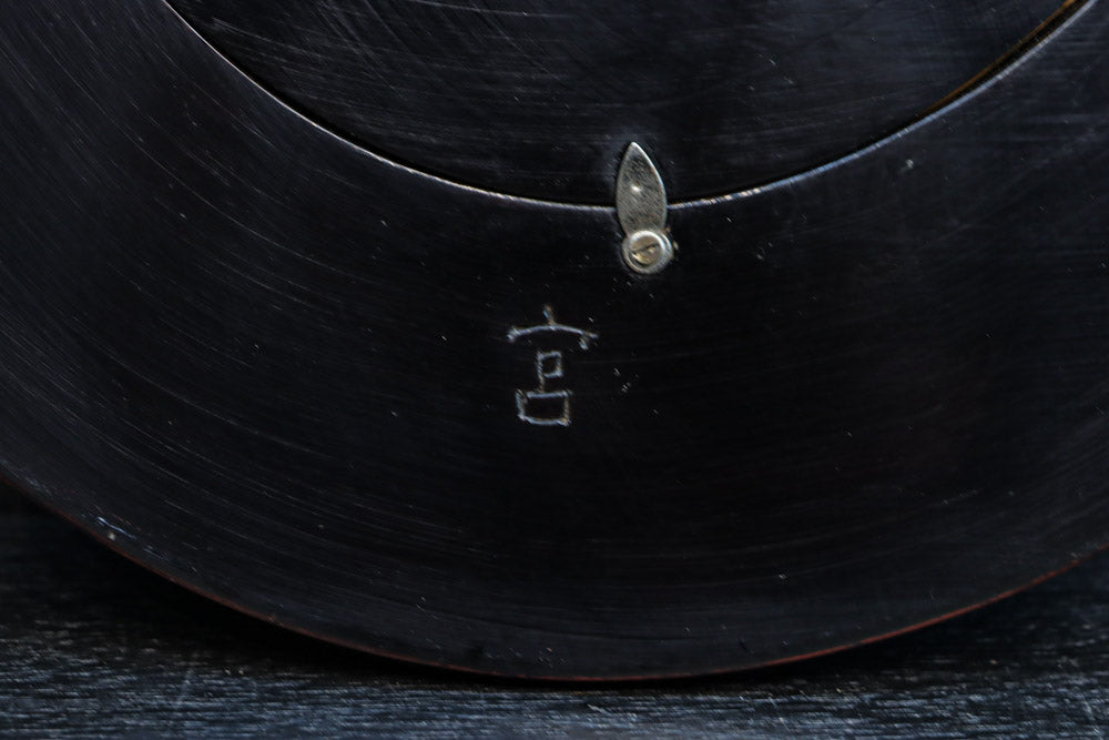 美しい花彫刻が華やかな鎌倉彫の壁掛け鏡　DC8956