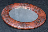 美しい花彫刻が華やかな鎌倉彫の壁掛け鏡　DC8956