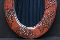 美しい花彫刻が華やかな鎌倉彫の壁掛け鏡　DC8956