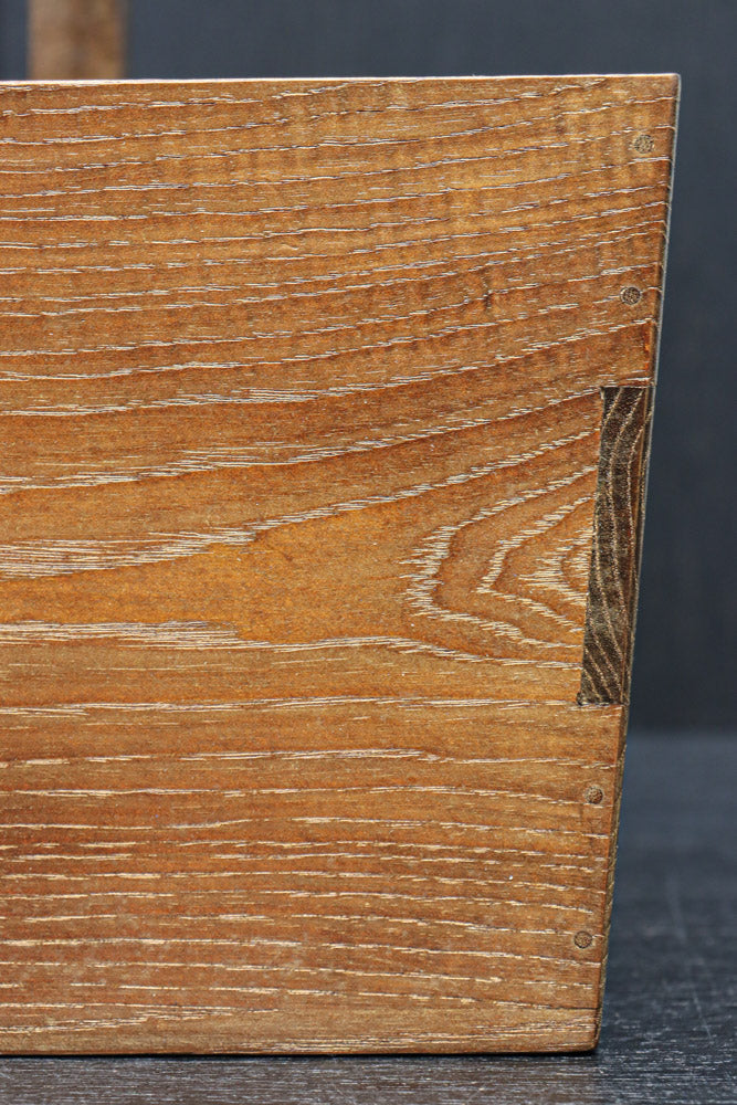 木地色の穏やかな杢目が魅力の持ち手付き炭入れ　DC8958ab　在庫(a:1 b:1)個