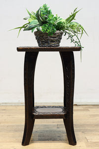 桜模様で華やいだ魅力的な面持ちの軽井沢彫りの花台　DC8962