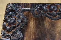 桜模様で華やいだ魅力的な面持ちの軽井沢彫りの花台　DC8962