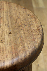 Antique stool DC8966