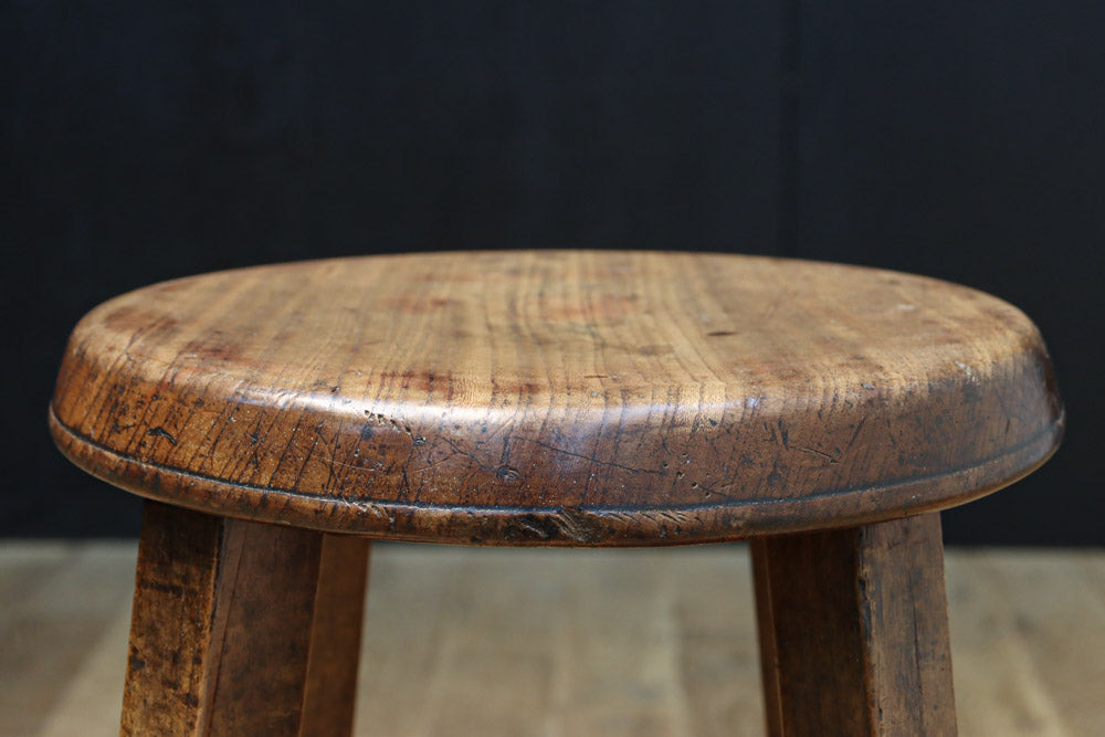 Antique stool DC8966