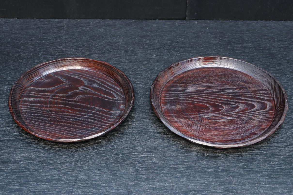 美しい杢目で上品な面持ちの丸盆 DC9041ab 在庫(a:1 b:1)枚 – 古福庵
