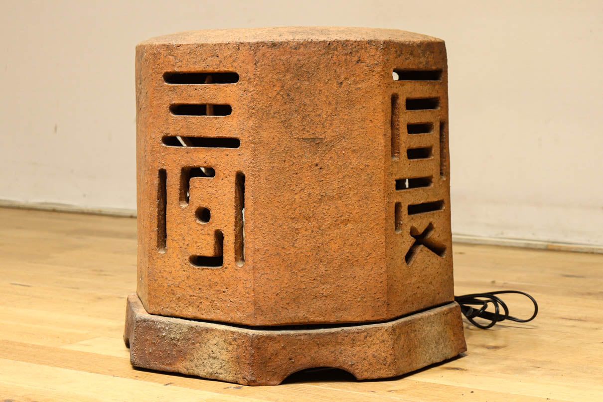 Antique tool (Ceramic lantern) DC9105