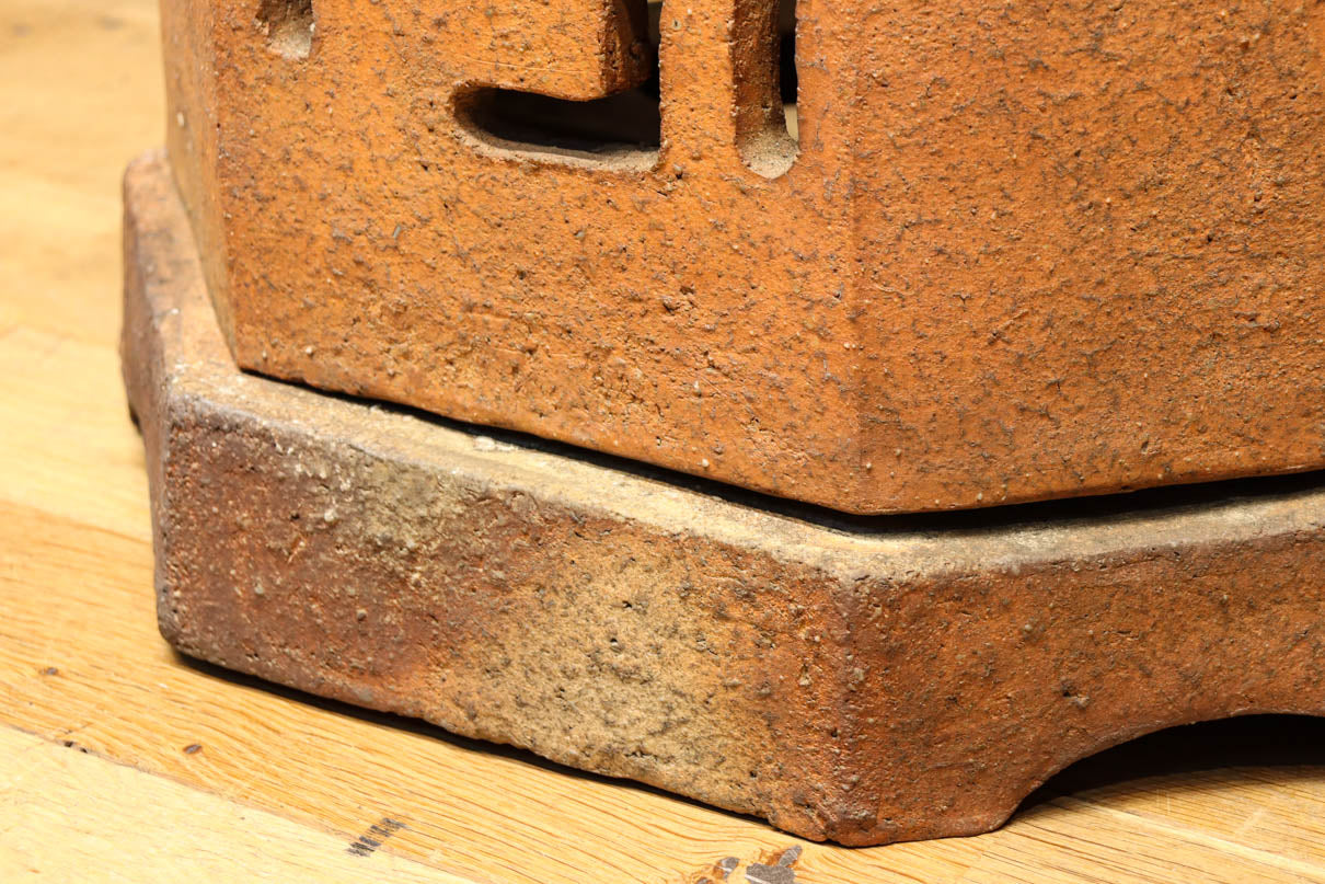 Antique tool (Ceramic lantern) DC9105
