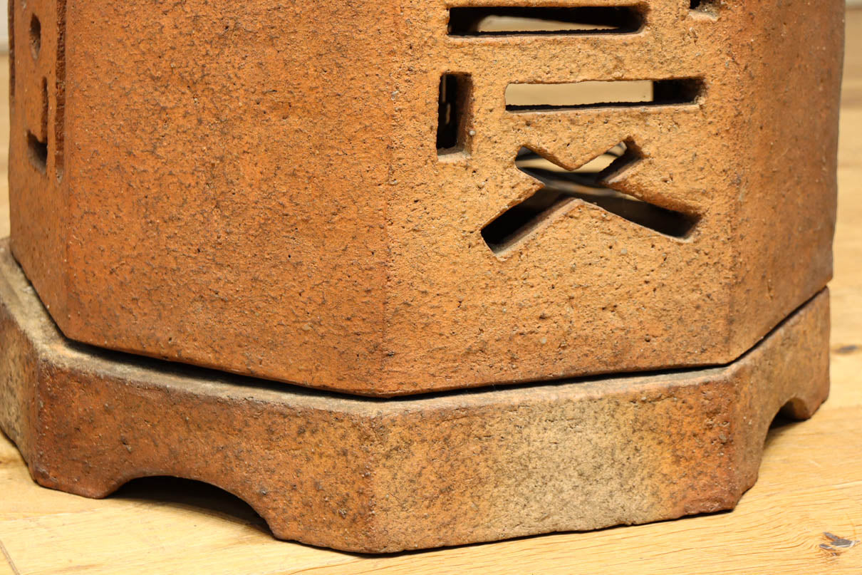 Antique tool (Ceramic lantern) DC9105