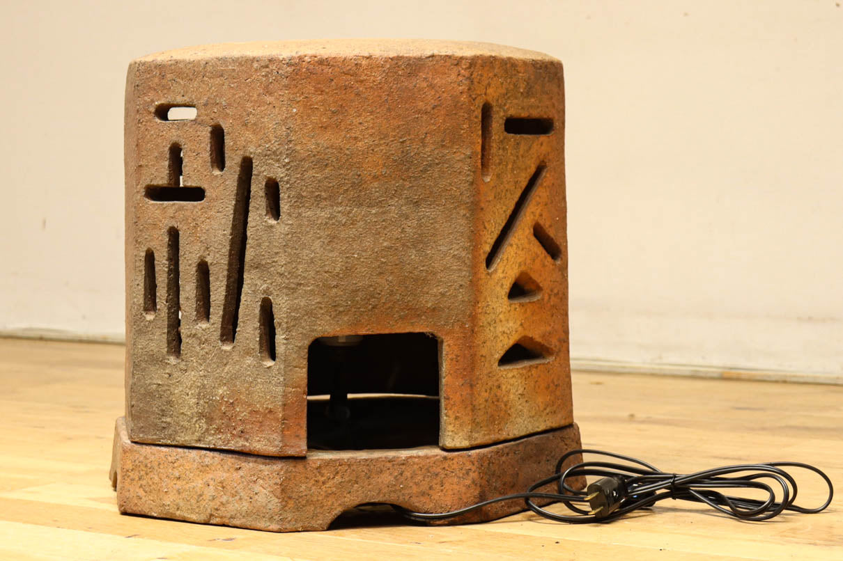 Antique tool (Ceramic lantern) DC9105