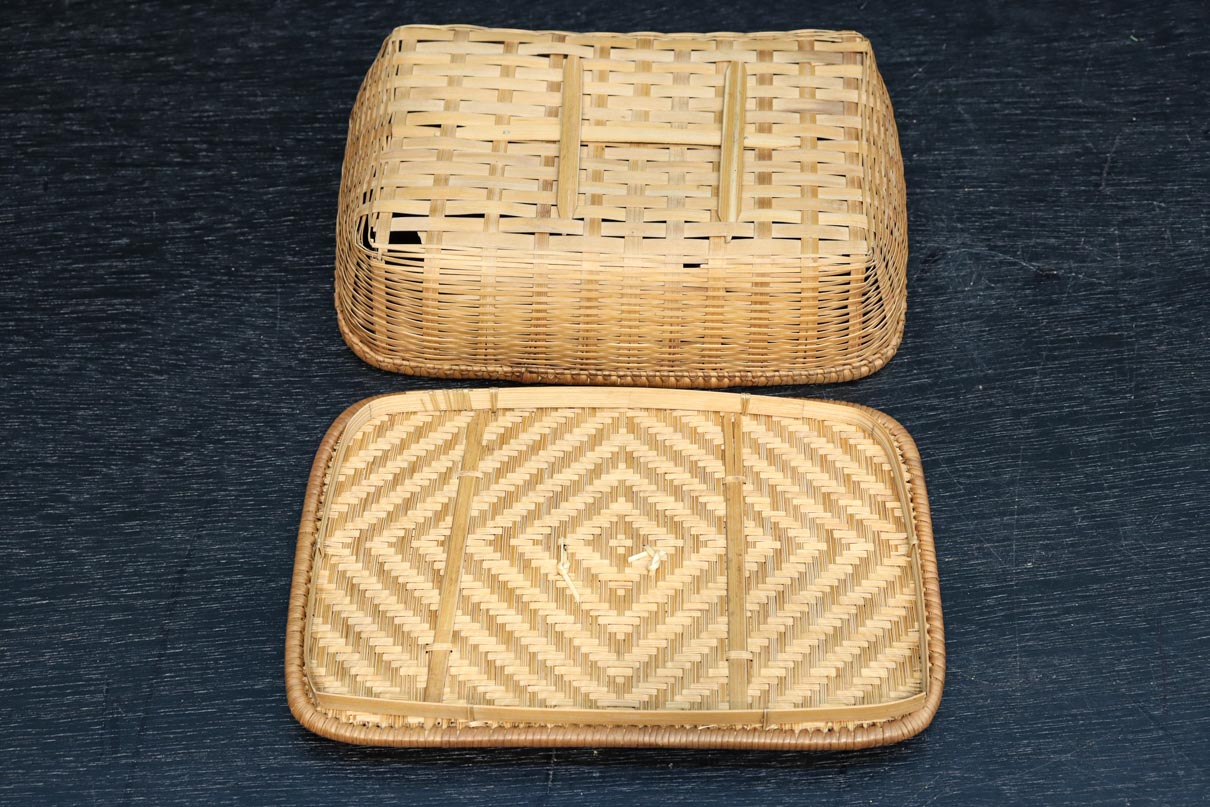 Antique tool box (Small bamboo basket) DC9143